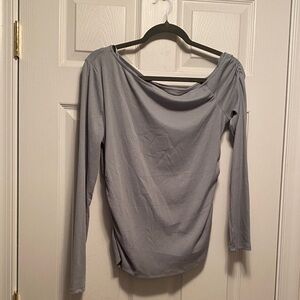 Sanctuary Gray Long Sleeve Top…size XL